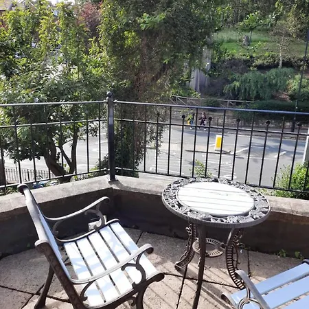 Laburnum House 度假居 惠特比
